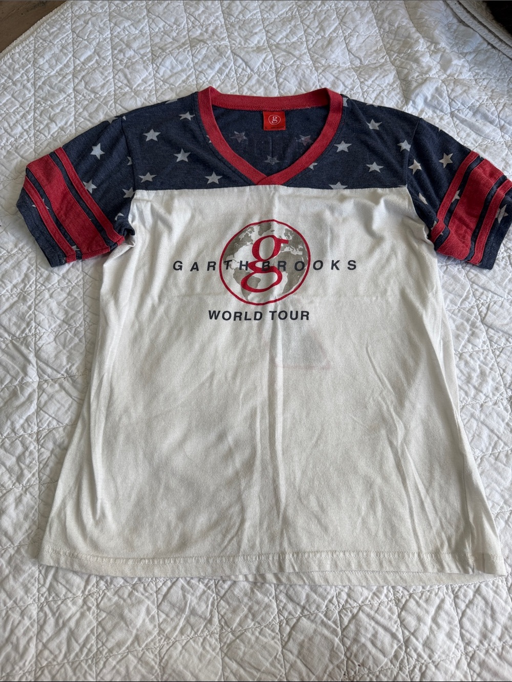 Garth Brooks Kids' White, Navy & Red World Tour Graphic Tee